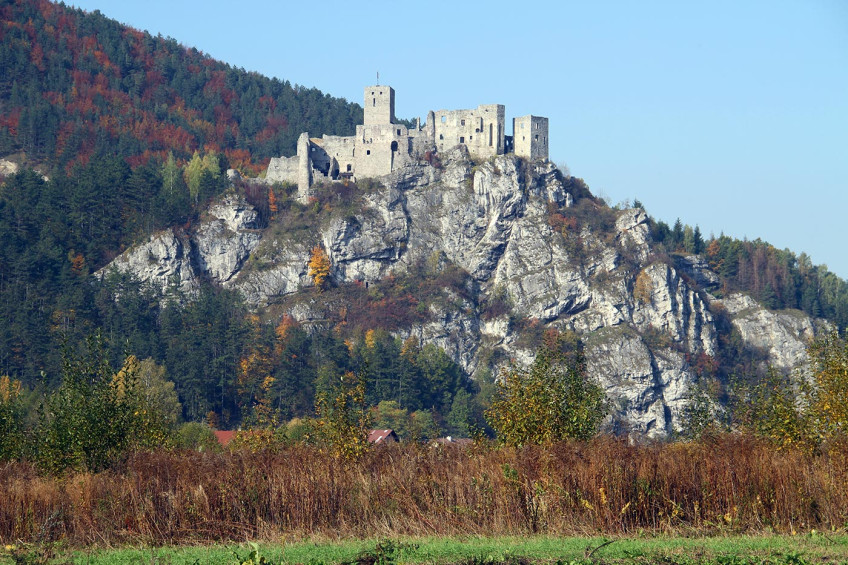 hrad-strecno.jpg